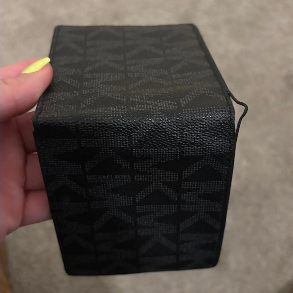 Men’s Michael kors wallet